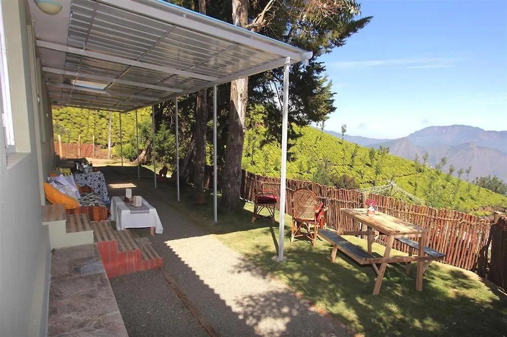 Hotel Kolukkumalai Eco Village Suryanelli